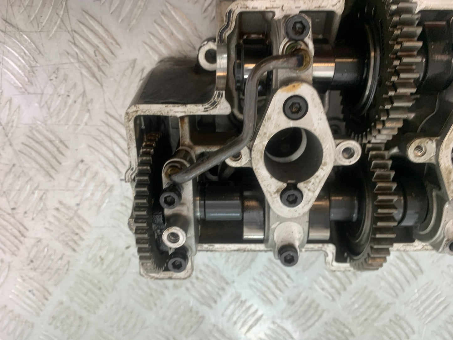APRILIA TUONO 1000 V4 FRONT CYLINDER HEAD & CAMS YEAR 2013-2014  (CMB1239)