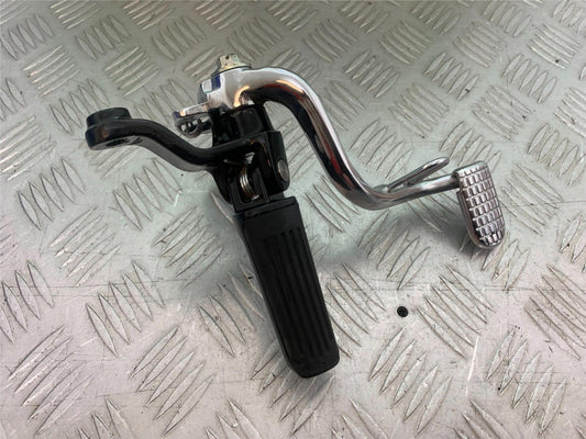 BSA 650 GOLD STAR RIGHT HANGER PEG AND PEDAL    YEAR 2022-2025 (CMB1262)
