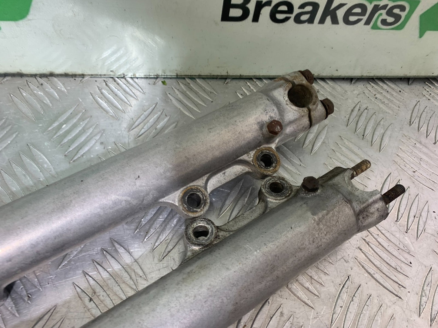 HONDA GL500 GL 500 SILVERWING FORKS YEAR 1981-82  (CMB1168)