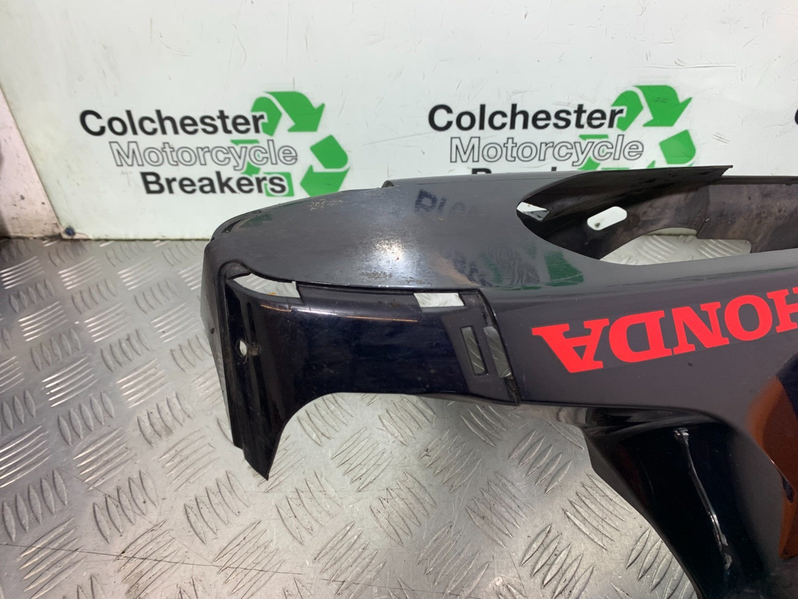 HONDA CBR1000 RR  BELLY PAN YEAR  2008-2011(CMB1330)