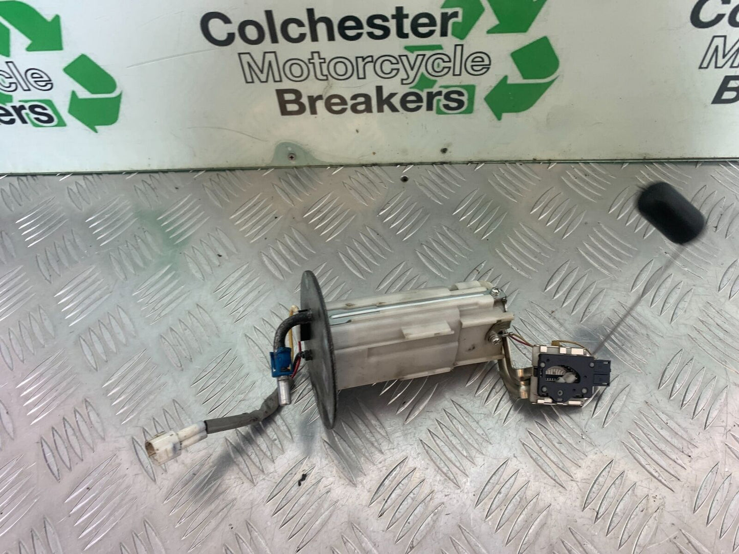 SUZUKI DL 650 V-STROM PETROL PUMP YEAR 2016 (STOCK 996)