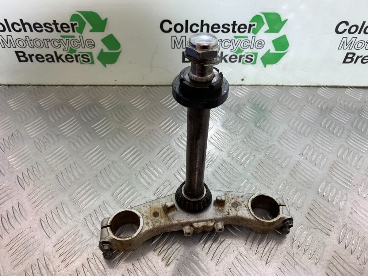 SUZUKI GSF650 GSF 650 BOTTOM YOKE YEAR 2005-06  (CMB1028)