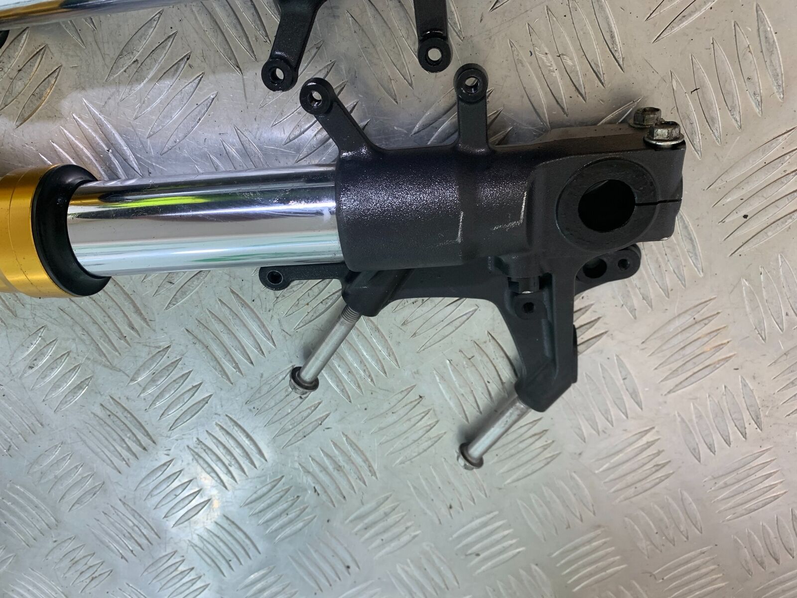 SUZUKI GSX S 1000 GSX-S 1000 FORKS YEAR 2016-2019 (CMB1082)