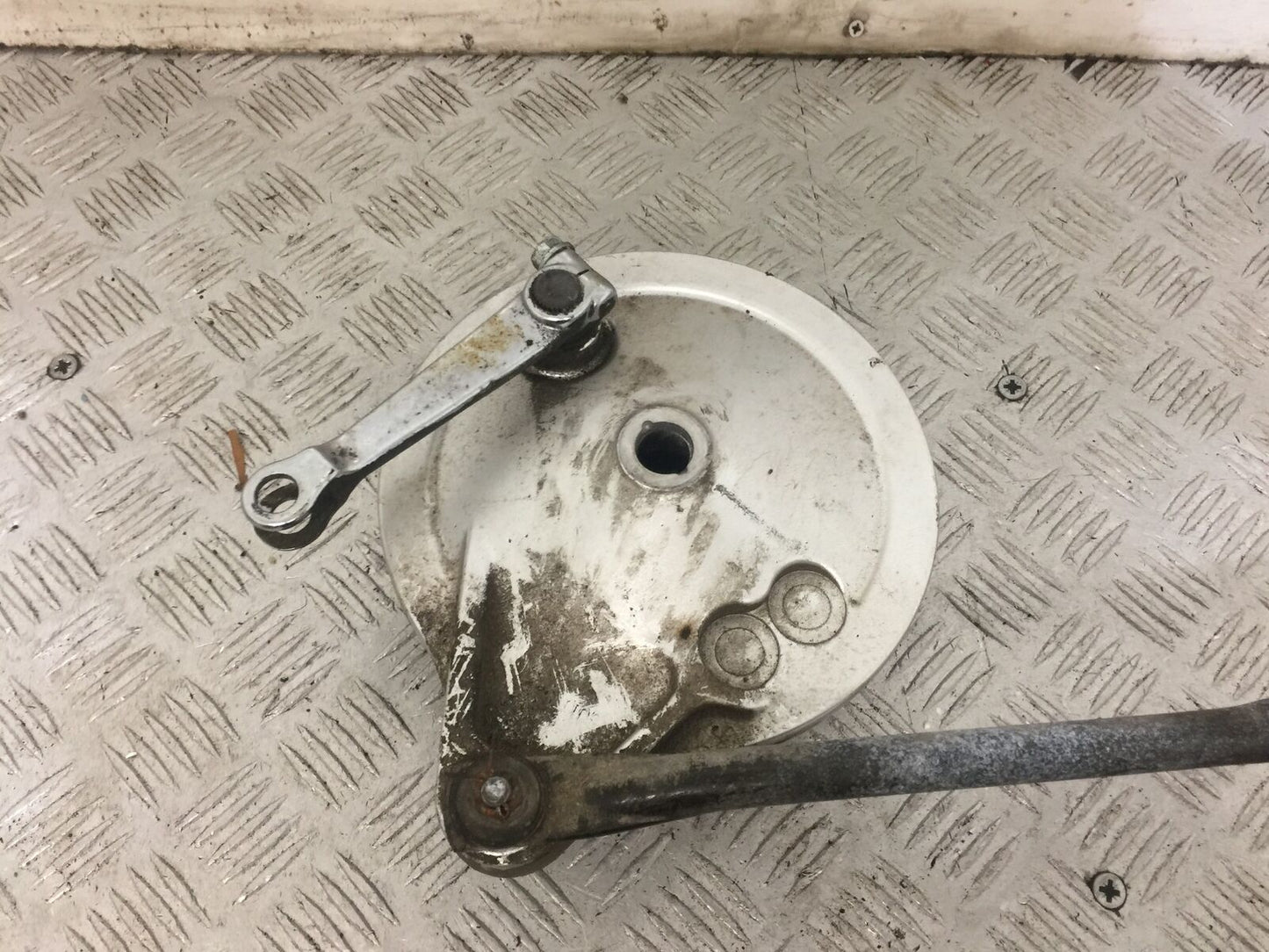 HONDA VT600 VT 600 SHADOW BRAKE HUB  YEAR 1992-1997 (STOCK 833)