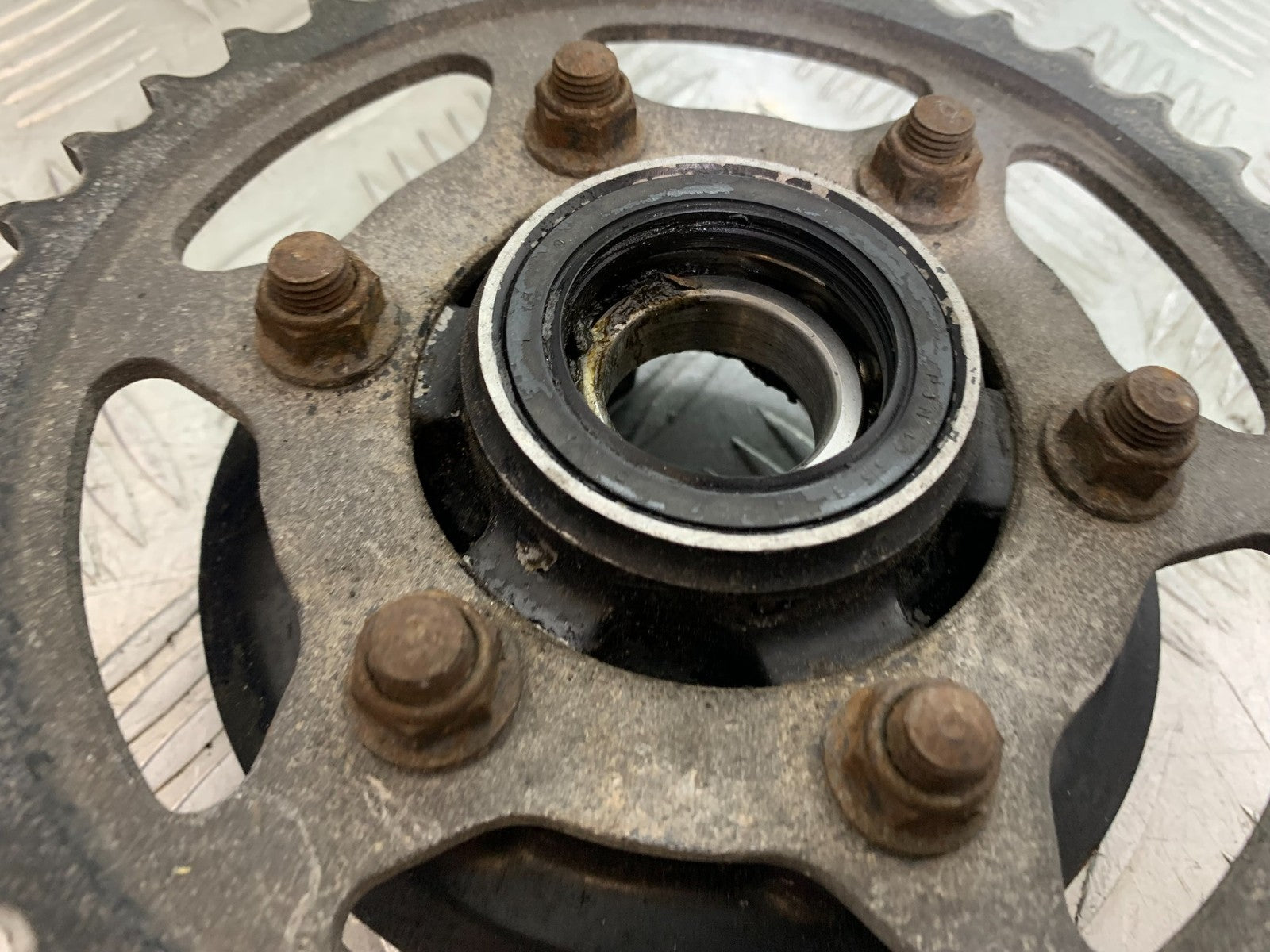 KAWASAKI ZX6R ZX6 J SPROCKET CARRIER YEAR 2000 (CMB1312)