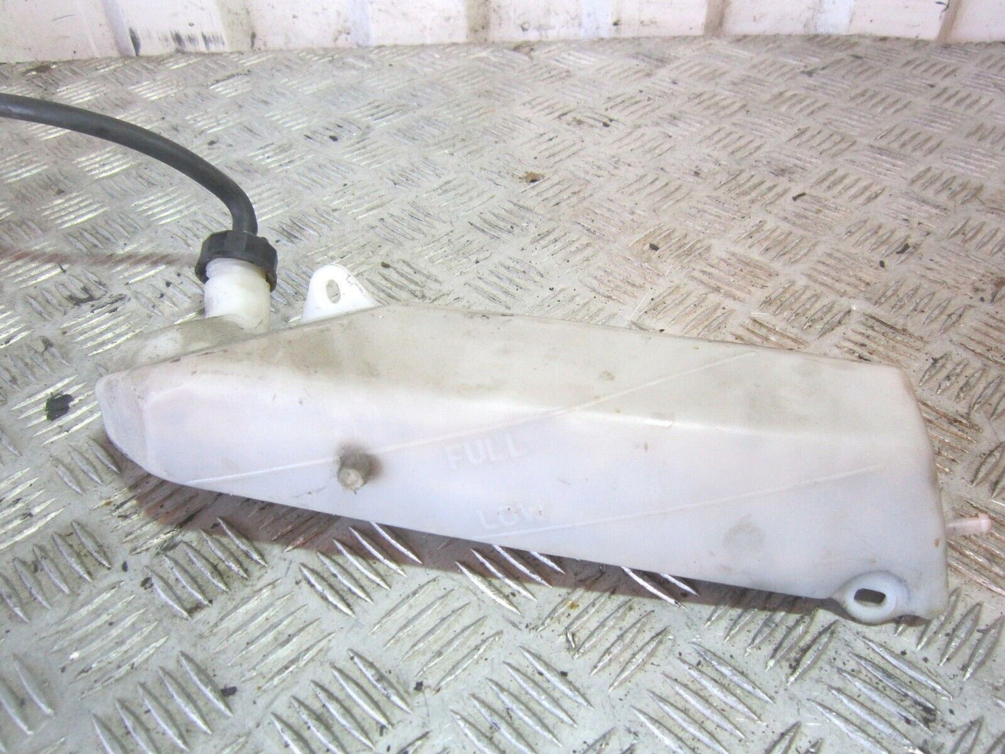 KAWASAKI ZZR1100 ZZR 1100 D COOLANT BOTTLE  YEAR 1996