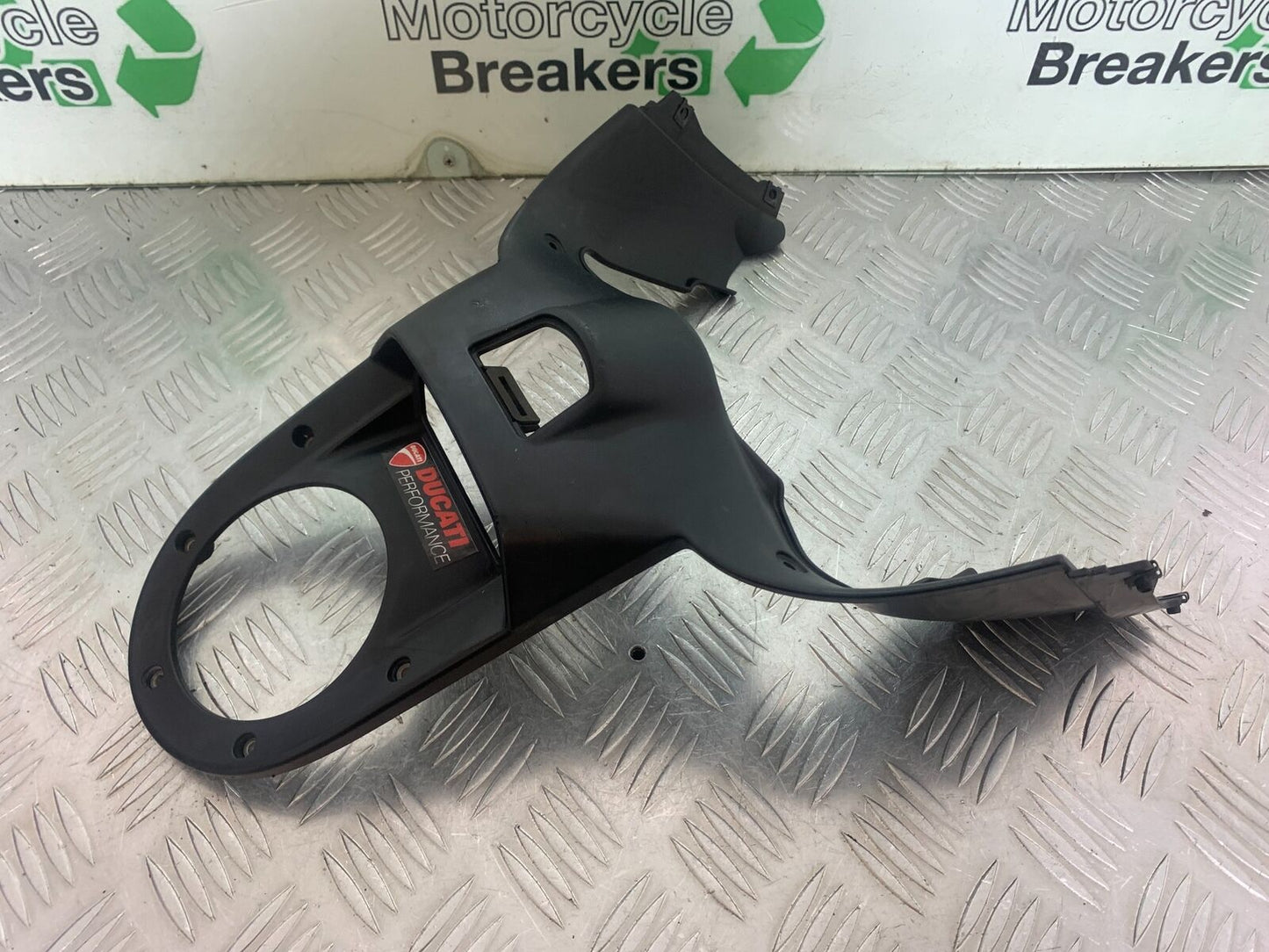 DUCATI DIAVEL 1200 PETROL CAP INFILL COVER YEAR 2014-17 (CMB1054)