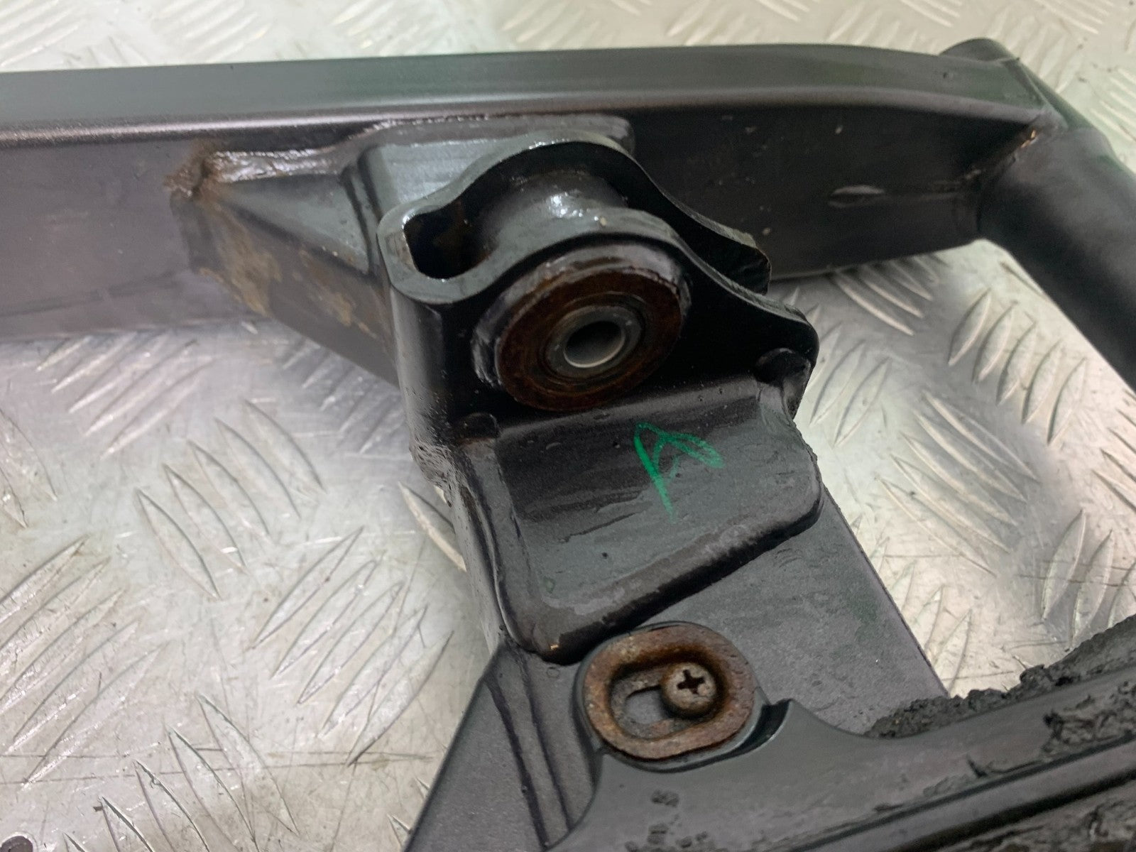 HONDA CB500 F CB500F SWINGARM  YEAR 2013-2015  (CMB1235)