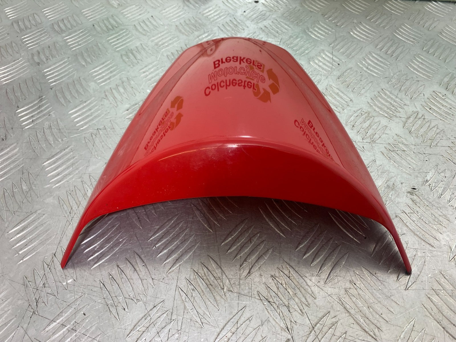 TRIUMPH 675 STREET TRIPLE R REAR SEAT COWL YEAR 2013 - 2016 (CMB1221)
