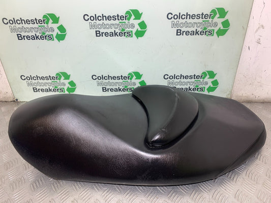 SUZUKI AN 200 UH 200 SEAT BURGMAN YEAR 2007-2009 (CMB1256)