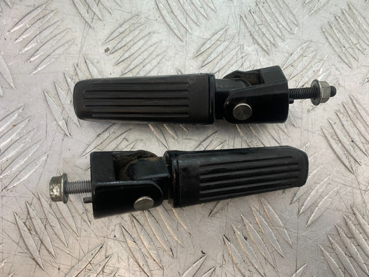 BSA 650 GOLD STAR REAR FOOTPEGS    YEAR 2022-2025 (CMB1262)