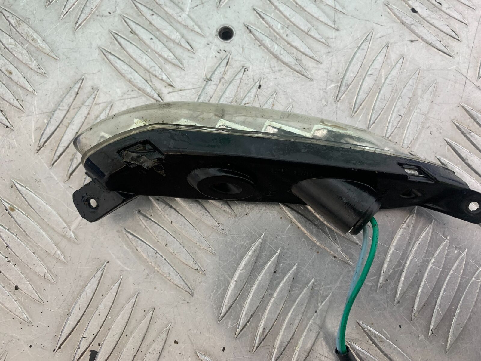 LEXMOTO MATADOR 125 JJ125T-17 FRONT INDICATOR    (CMB1115)