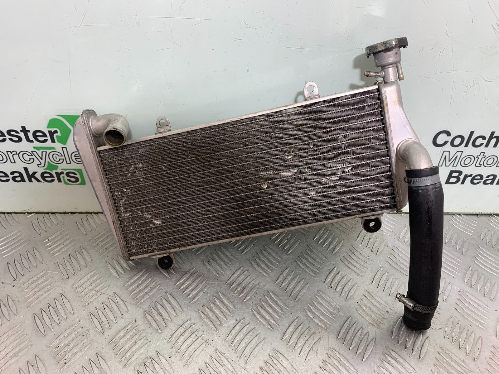 DUCATI 1299 PANIGALE TOP RADIATOR YEAR 2016 (CMB 1187)