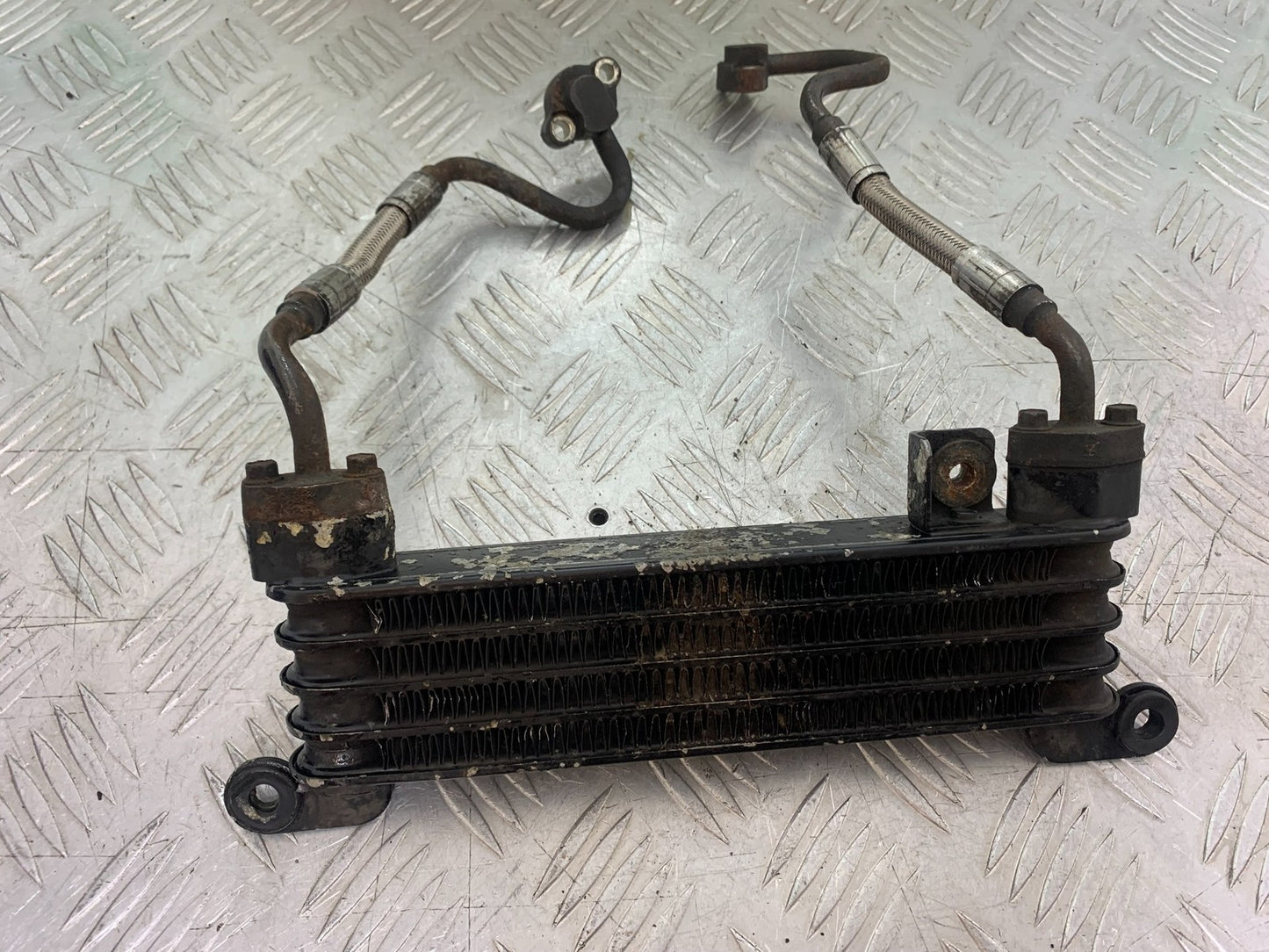 TRIUMPH SPEED TRIPLE R 1050 OIL COOLER AND LINES  2009 (CMB1183)