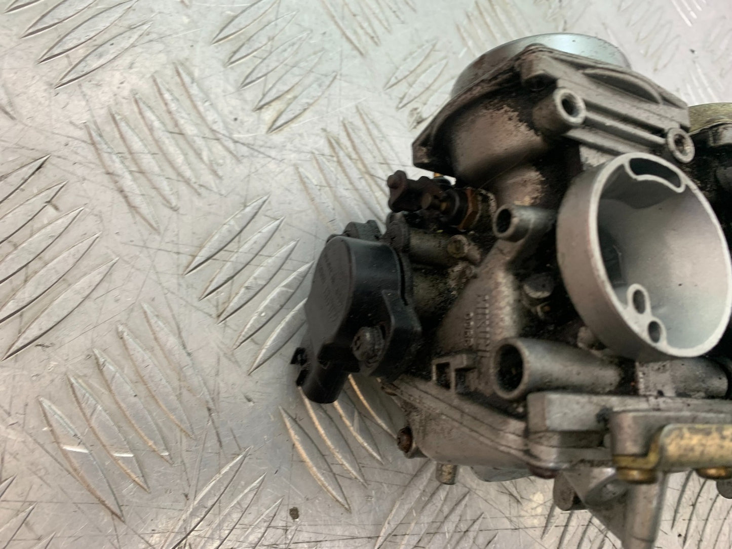 YAMAHA XJ600 XJ 600 DIVERSION CARBS 1998-2000 (CMB1191)