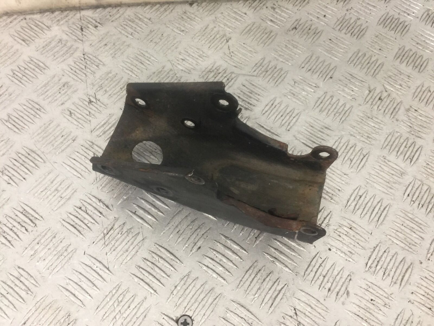 HONDA CB125 F CB 125 F ENGINE BRACKET    YEAR 2015-2020 (STOCK 866)
