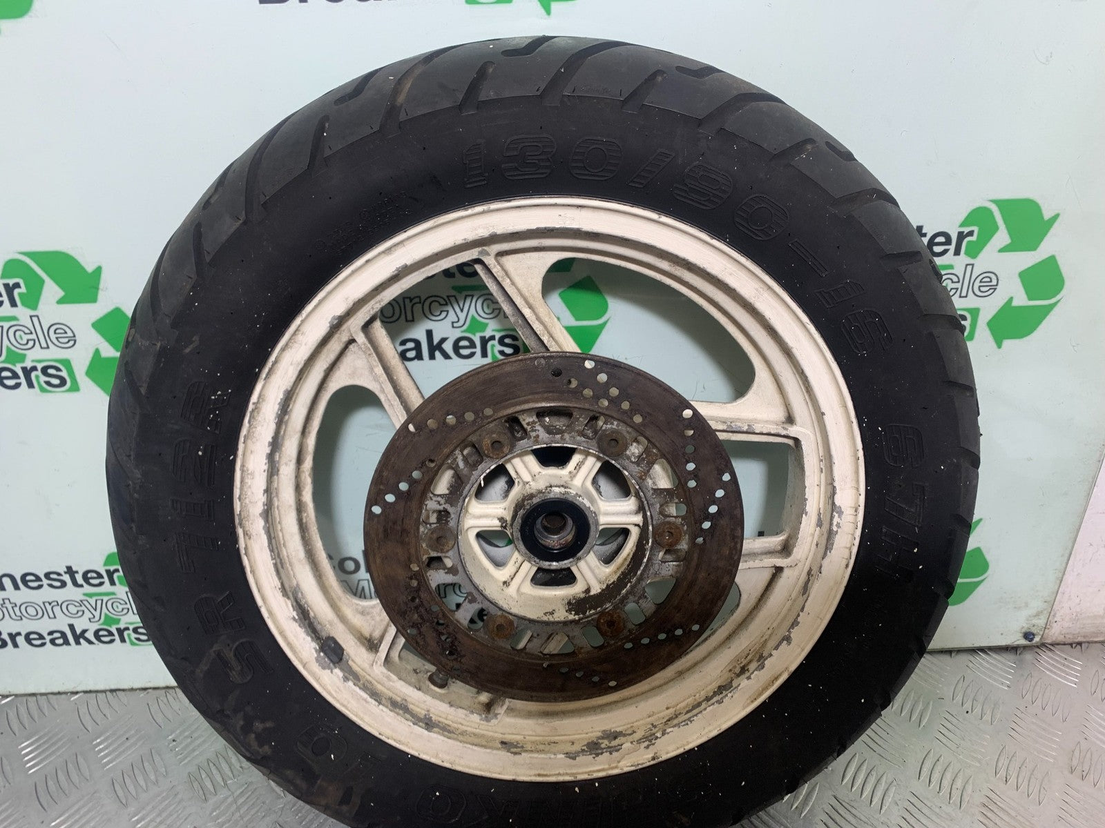 KAWASAKI GPZ600 GPZ 600 REAR WHEEL  YEAR 1988-90 (CMB1258)