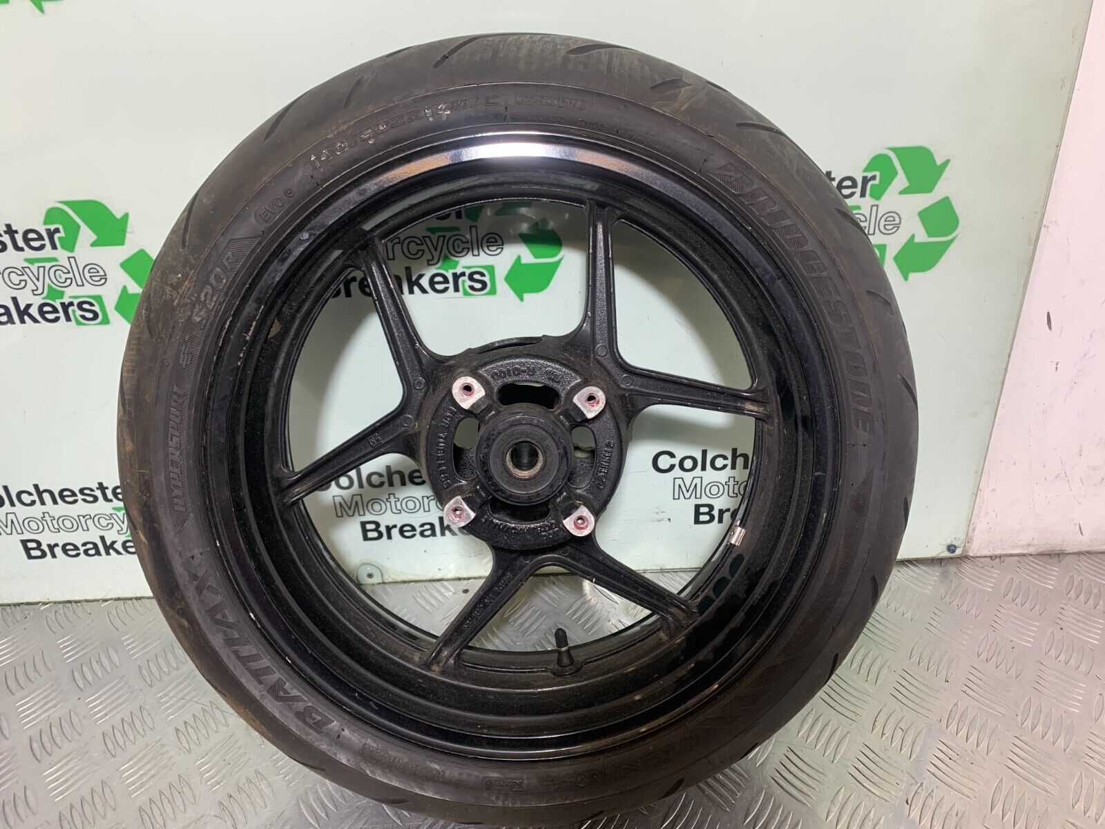 KAWASAKI Z1000 SX REAR WHEEL   YEAR 2011-13 (STOCK 911)