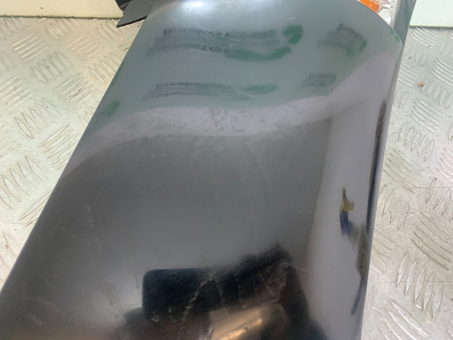 KAWASAKI GTR1400 GTR 1400 RIGHT MIDDLE FAIRING  YEAR 2007-2009 (CMB1174)