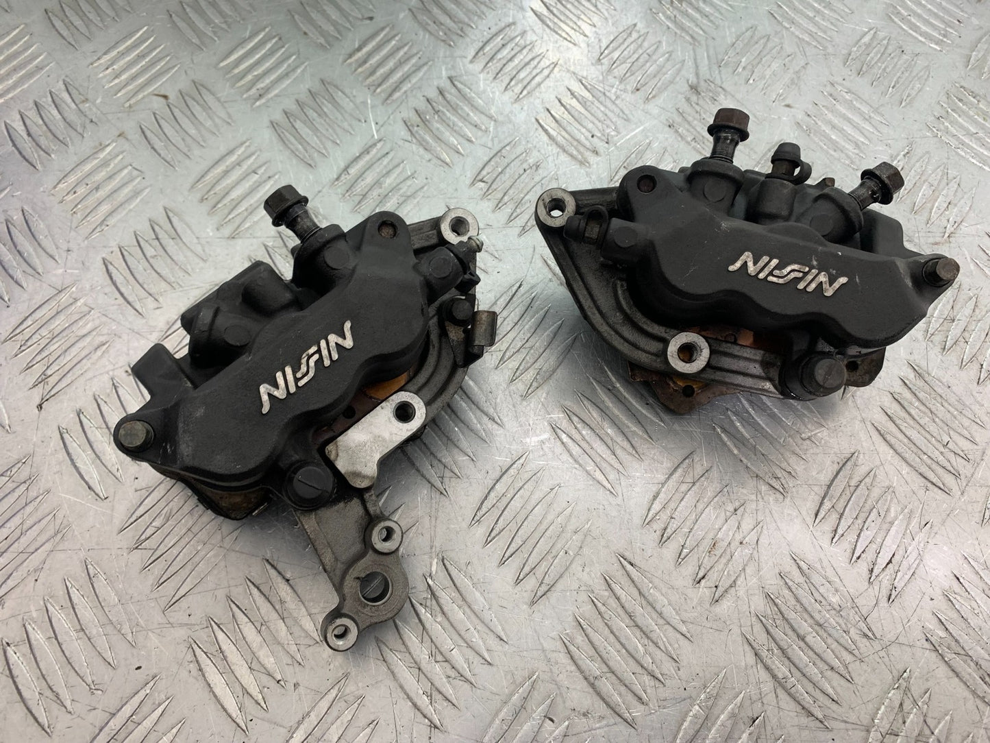 HONDA NT 700 V DEAUVILLE FRONT BRAKE CALIPERS  YEAR 2006-2010 (CMB1298)