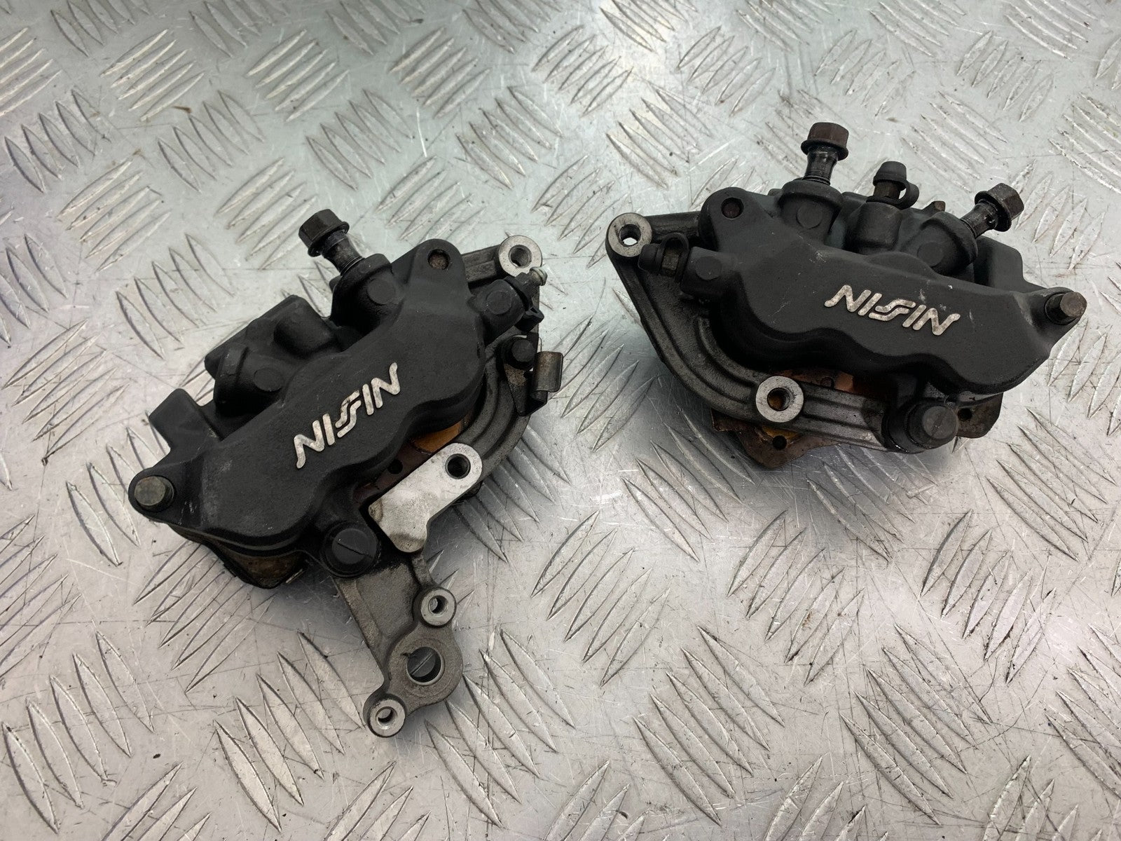 HONDA NT 700 V DEAUVILLE FRONT BRAKE CALIPERS  YEAR 2006-2010 (CMB1298)