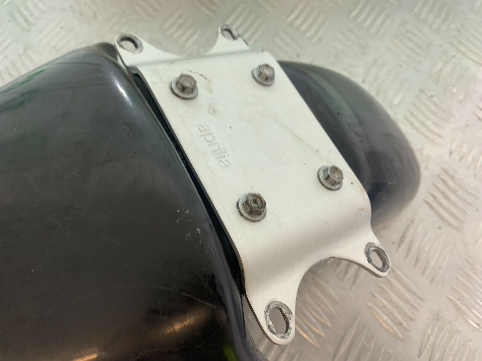 APRILIA RS50 RS 50 FRONT MUDGUARD  YEAR 1996-1998 (CMB1132)