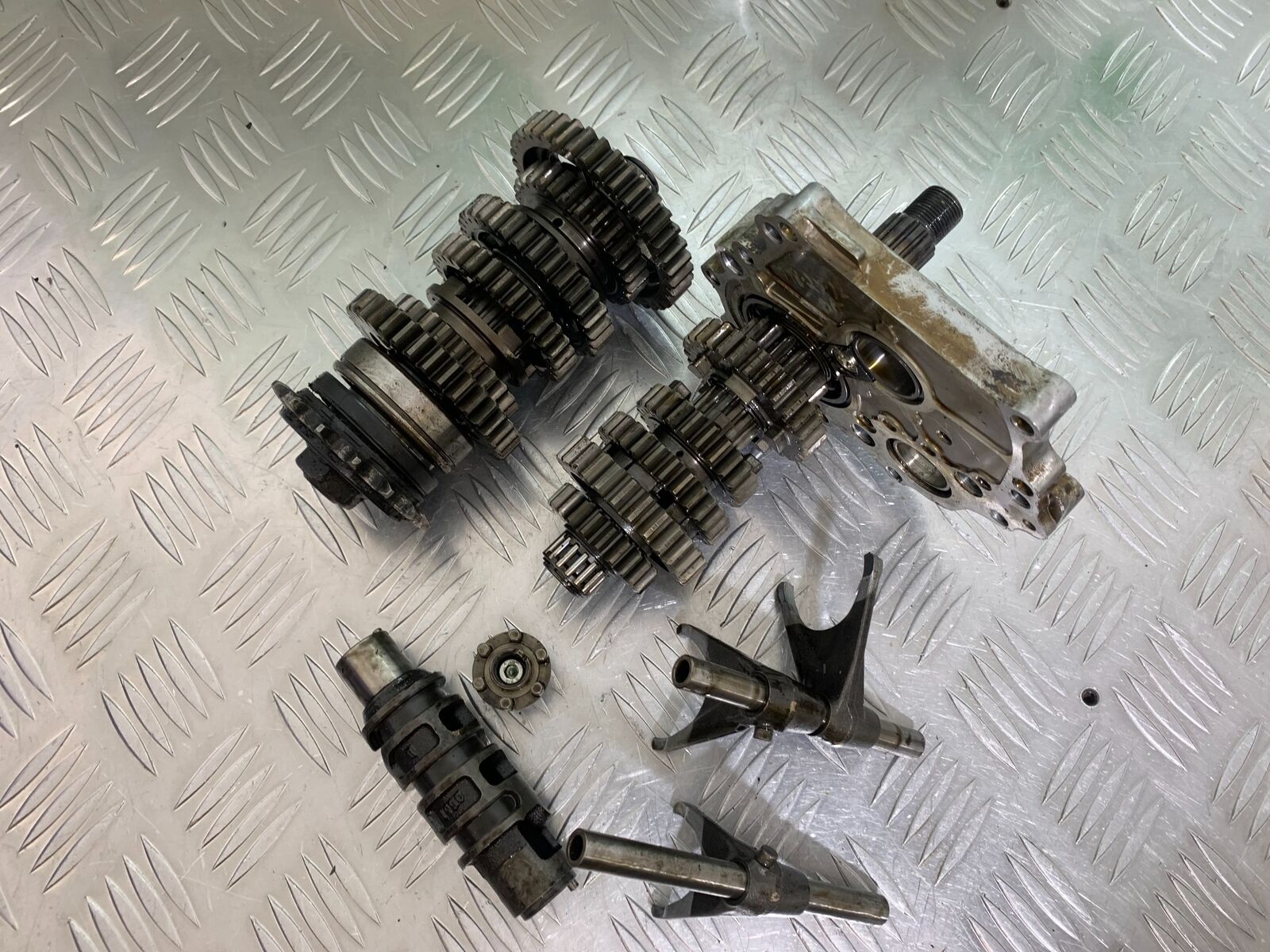 KAWASAKI NINJA 650 GEARBOX  YEAR 2017-2019 (CMB1018)