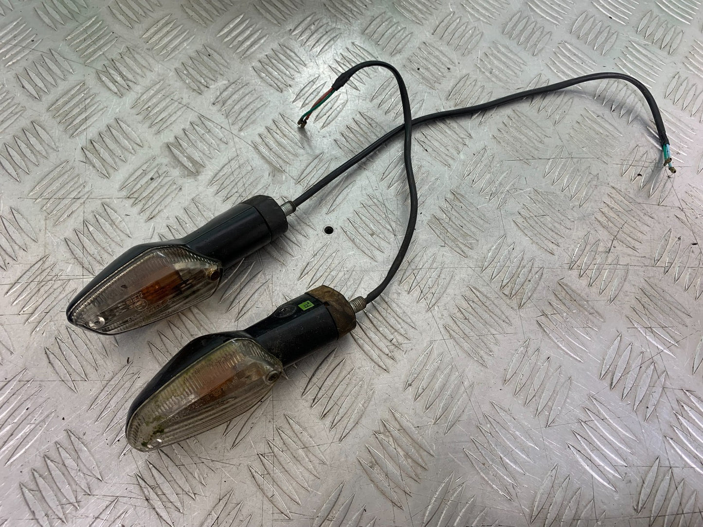HONDA CBF125 CBF 125 FRONT INDICATORS  YEAR 2009-14 (CMB1182)