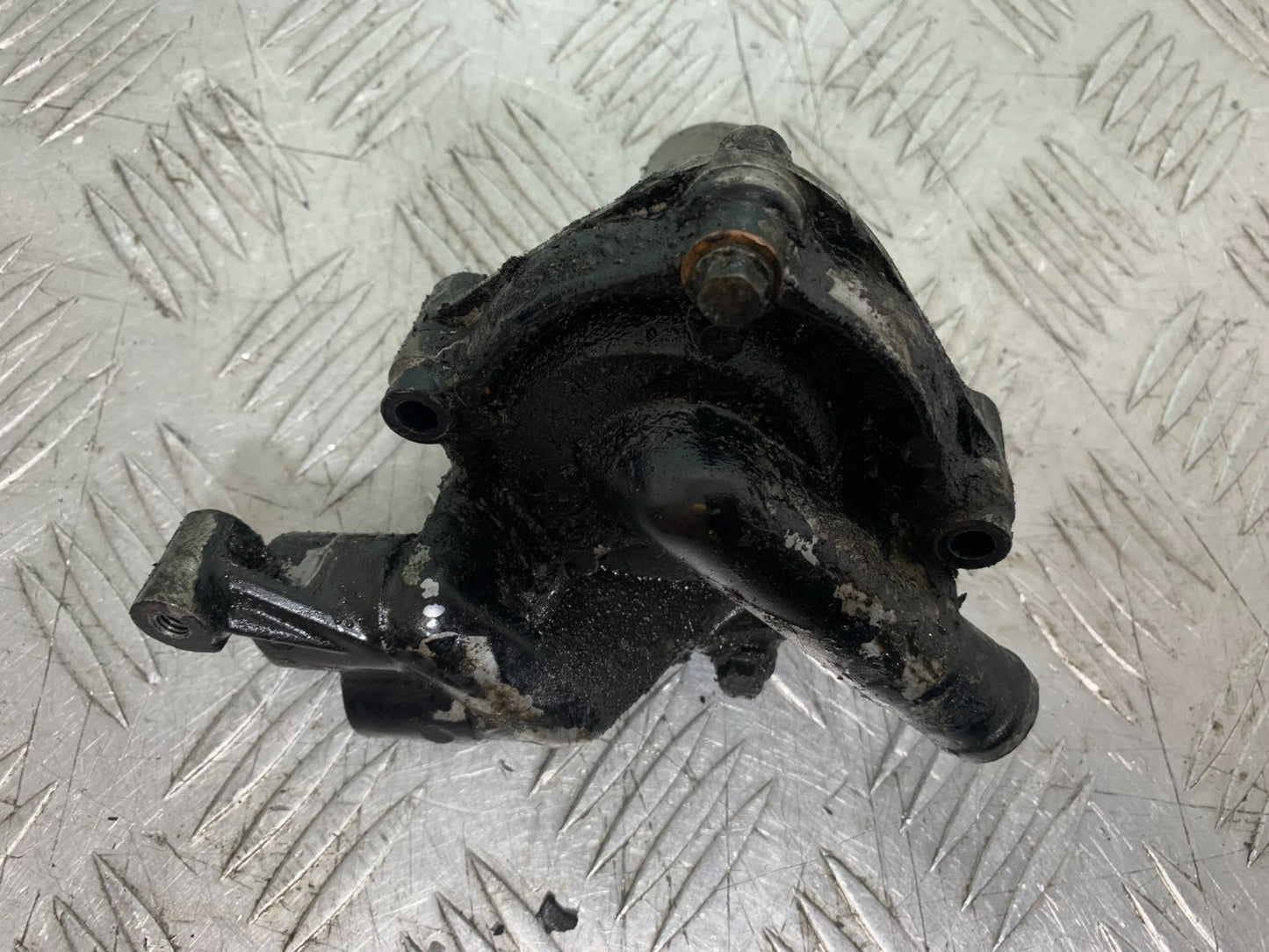HONDA VT700 VT 700 SHADOW WATER PUMP   YEAR 1984-85 (CMB1328)