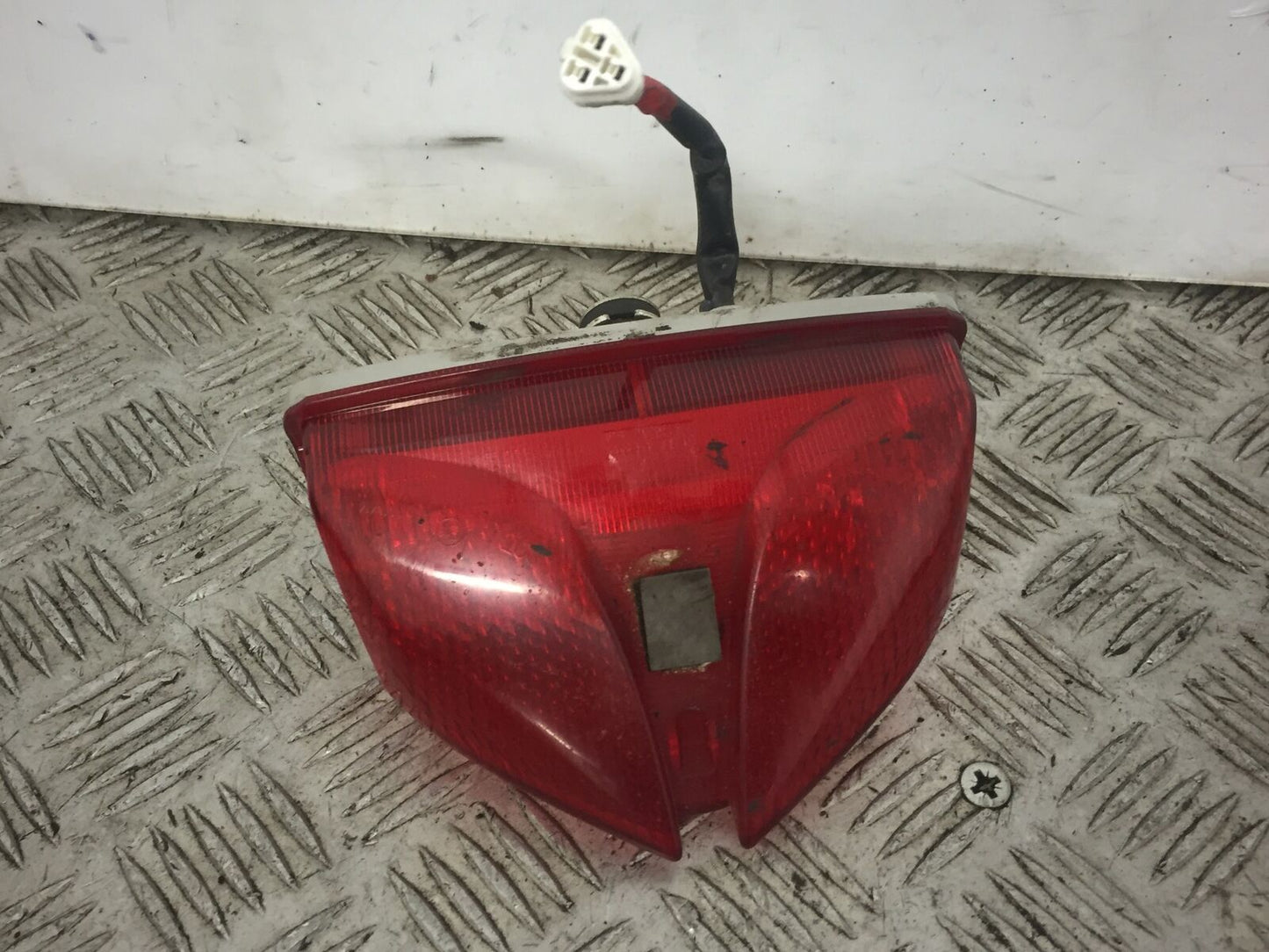 SUZUKI GSXR750 GSXR 750 REAR LIGHT  YEAR 2011- 2017