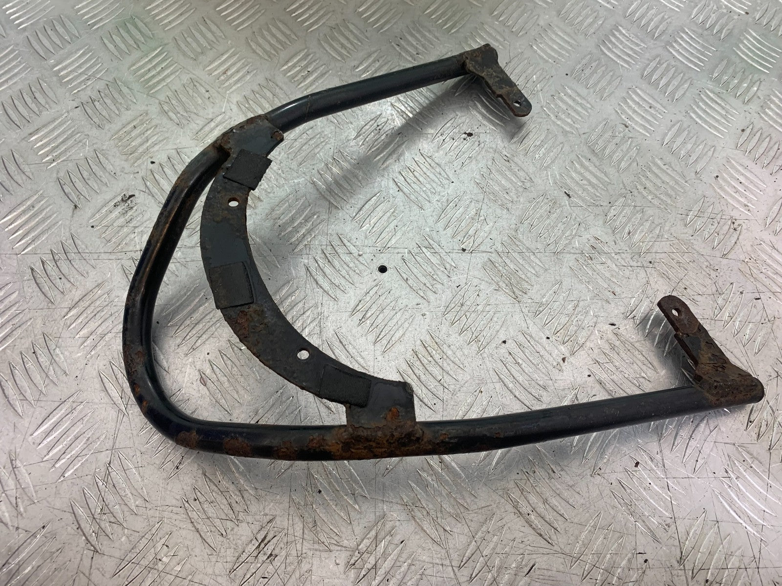 KAWASAKI Z750 Z 750 GRAB RAIL   YEAR 2004-2006  (CMB1234)