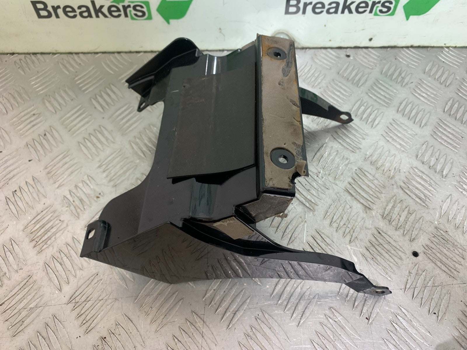 YAMAHA XVS 1300 MIDNIGHT STAR INNER MUDGUARD  YEAR 2007-16 (CMB1200)