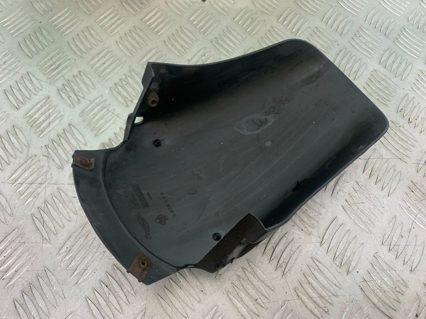 TRIUMPH 955i SPRINT ST FRONT MUDGUARD (REAR PART)   1999-2004 (CMB1176)