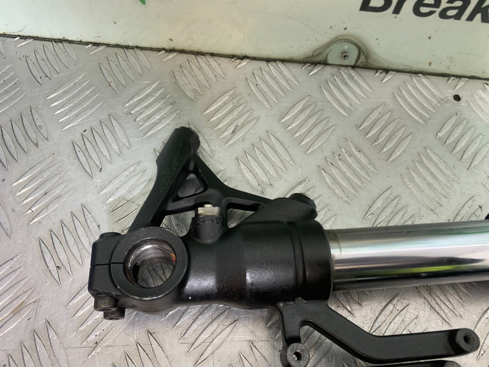 KAWASAKI Z1000 SX FORKS  YEAR 2014-16 (CMB1264)