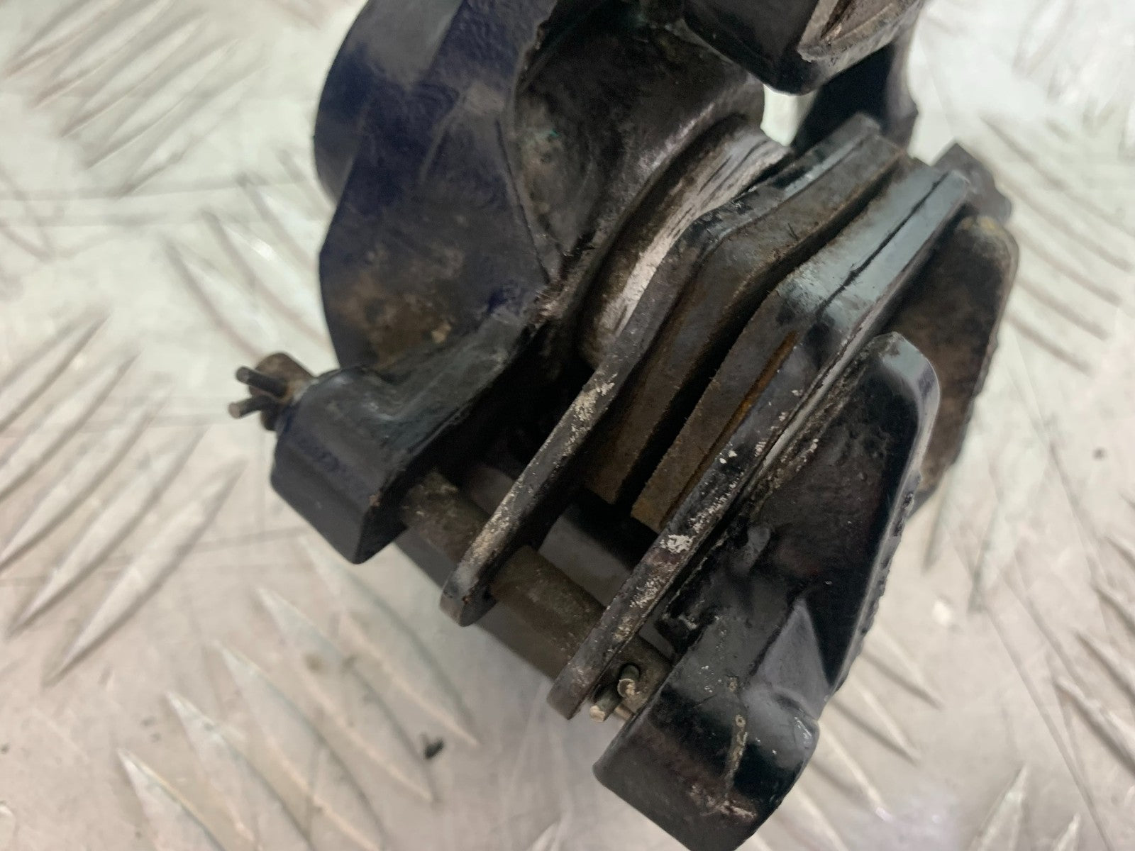 KTM DUKE 125 REAR BRAKE CALIPER  YEAR 2017-2022 (CMB1222)