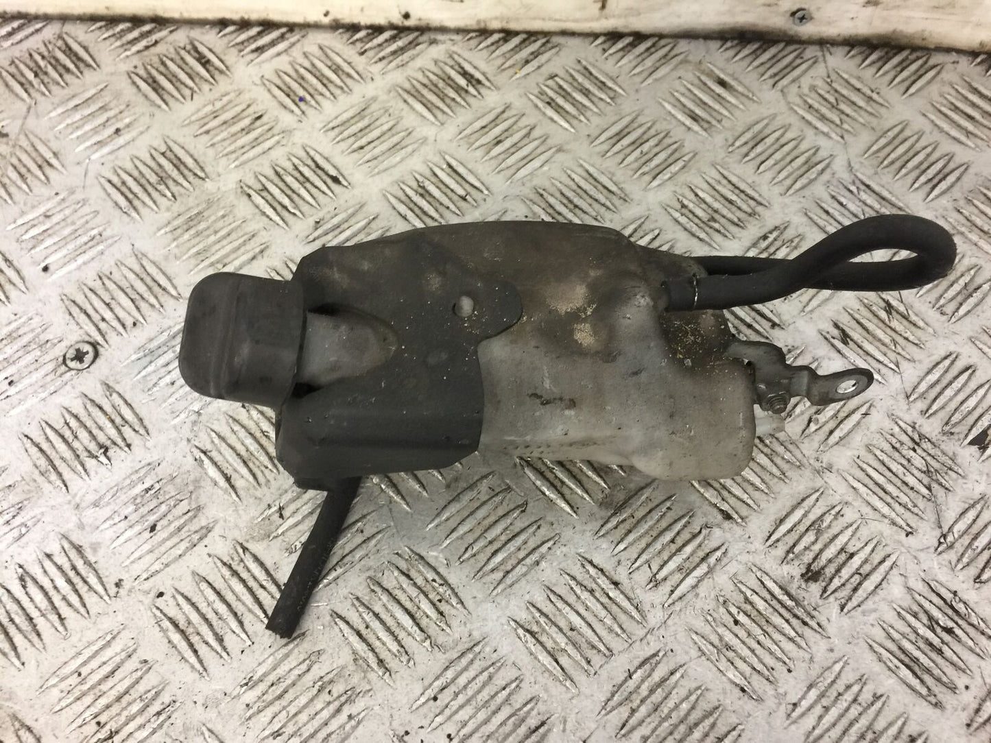 HONDA CB650 F CB 650 FA-E COOLANT BOTTLE YEAR 2014-2017 STOCK 609