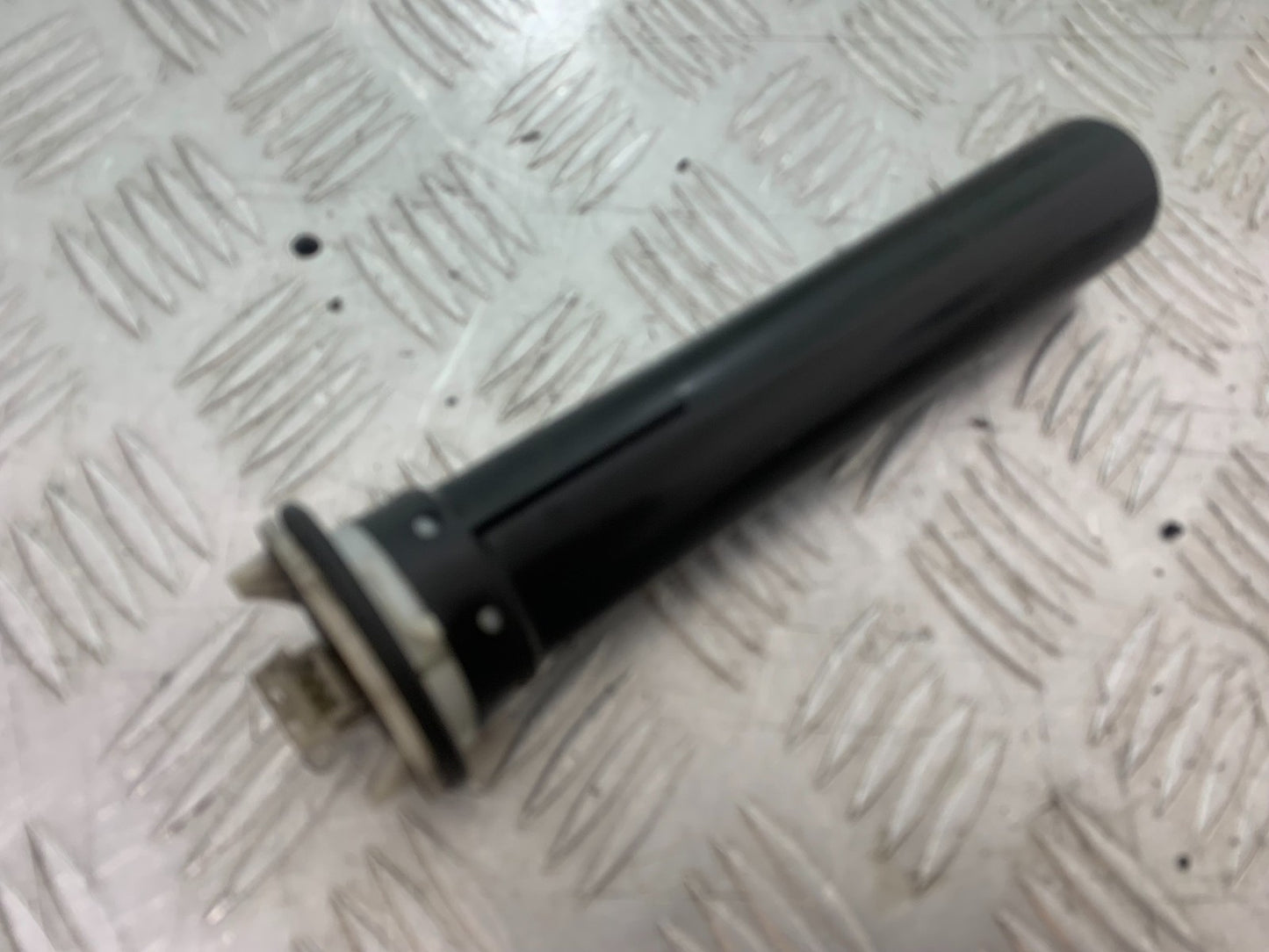 PIAGGIO VESPA GTS 125 PETROL TANK SENDER   YEAR 2009-14 (CMB1261)