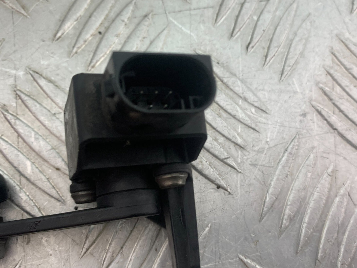 BMW S1000 RR LEVEL SENSOR YEAR 2015-2018 (CMB1246)