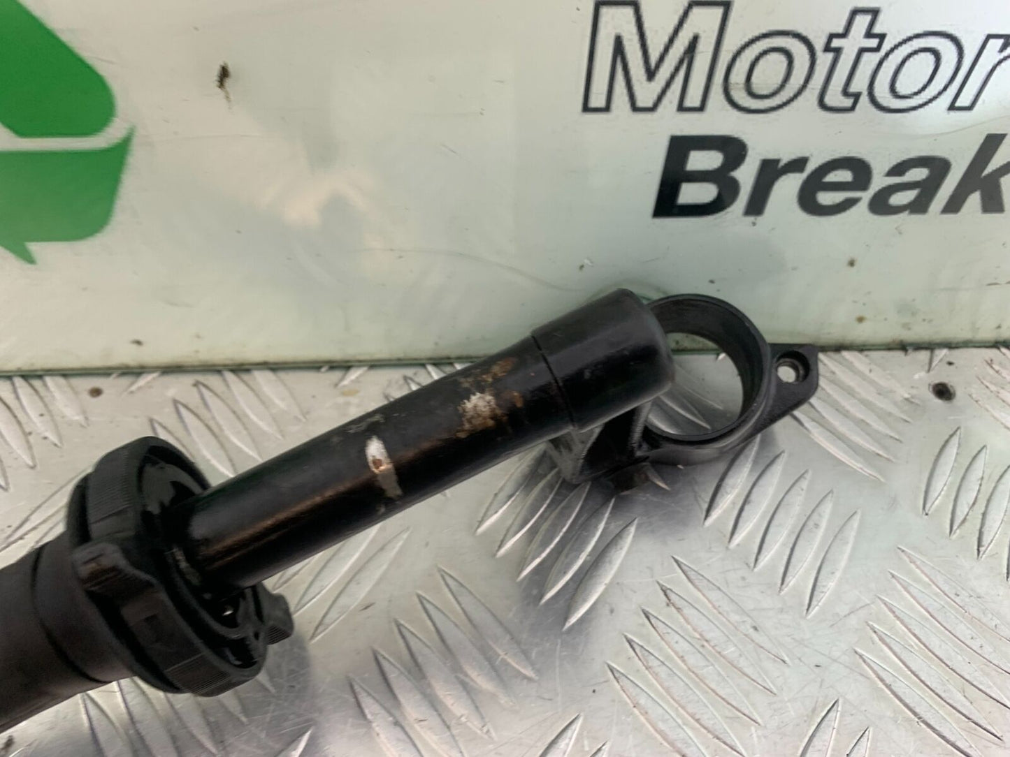 YAMAHA FJ1100 FJ 1100 LEFT HANDLE BAR  YEAR 1984-1985 (CMB1101)