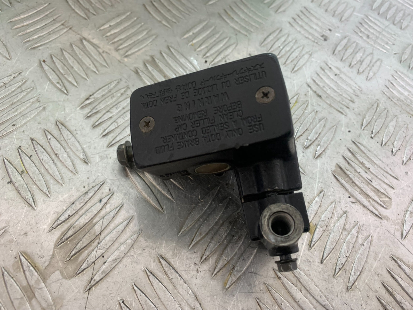 SUZUKI GSF1200  GSF 1200 BANDIT BRAKE MASTER CYLINDER  YEAR 1997-2000 (CMB1149)