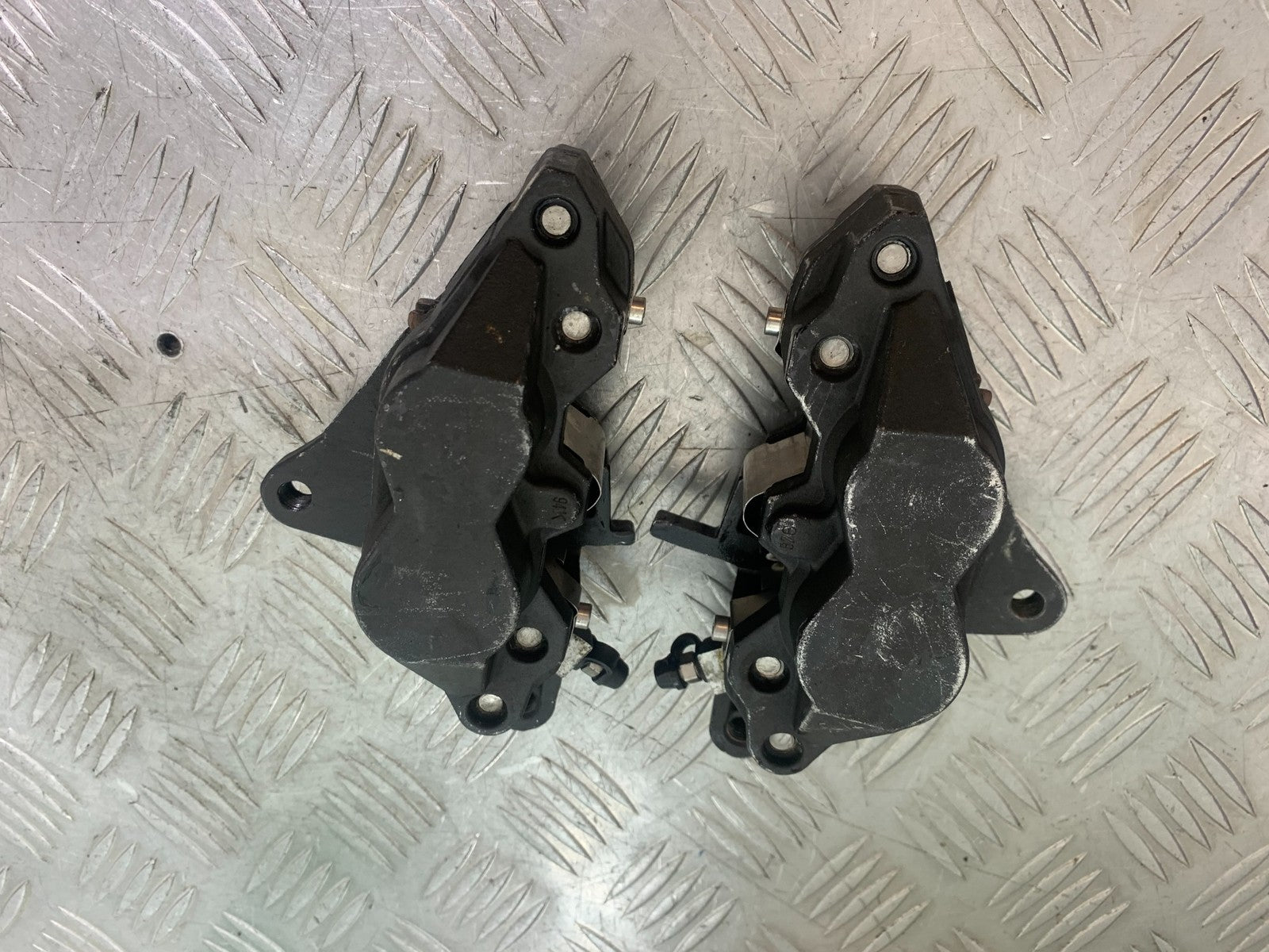KAWASAKI ZX9R ZX9 E1 FRONT CALIPERS   YEAR 2000-01 (CMB1171)