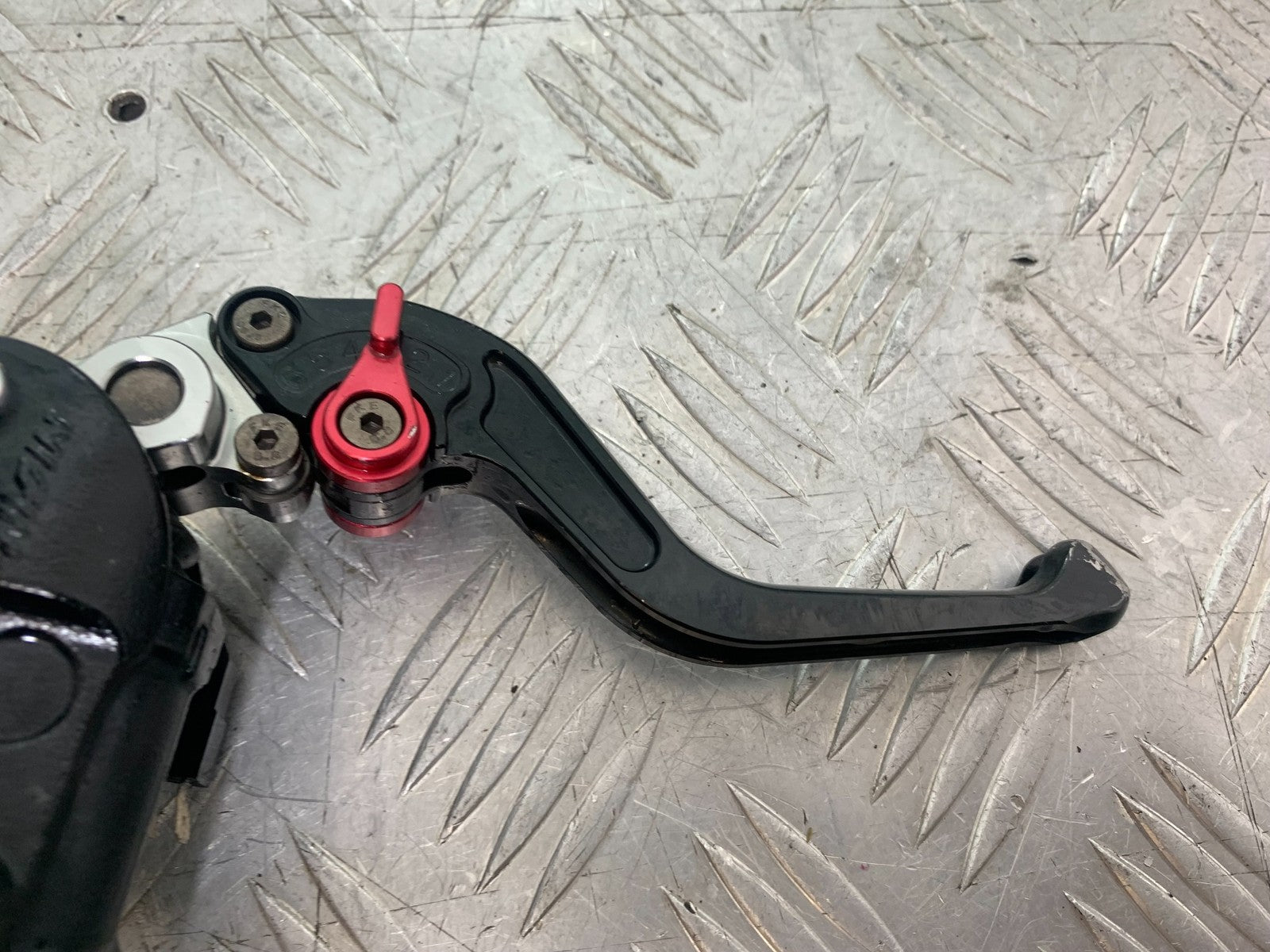 TRIUMPH 675 STREET TRIPLE R FRONT BRAKE MASTER CYLINDER   YEAR 2013 -  (CMB1221)