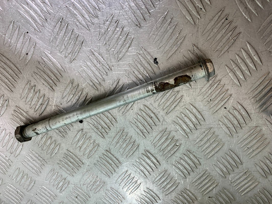 HONDA CBF500 CBF 500 SWINGARM SPINDLE YEAR 2004-2008  (CMB1294)