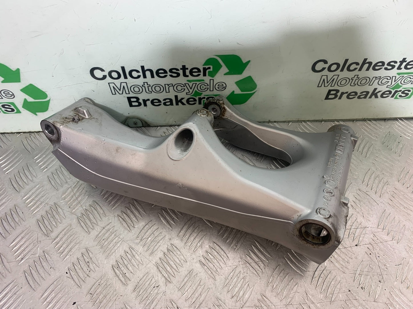 BMW R1200 R 1200 GS SWINGARM  YEAR 2013-2016 (CMB1257)