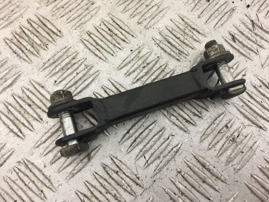 KAWASAKI Z1000 ZR1000 (ABS) BRAKE ARM  YEAR 2015 (STOCK 636)