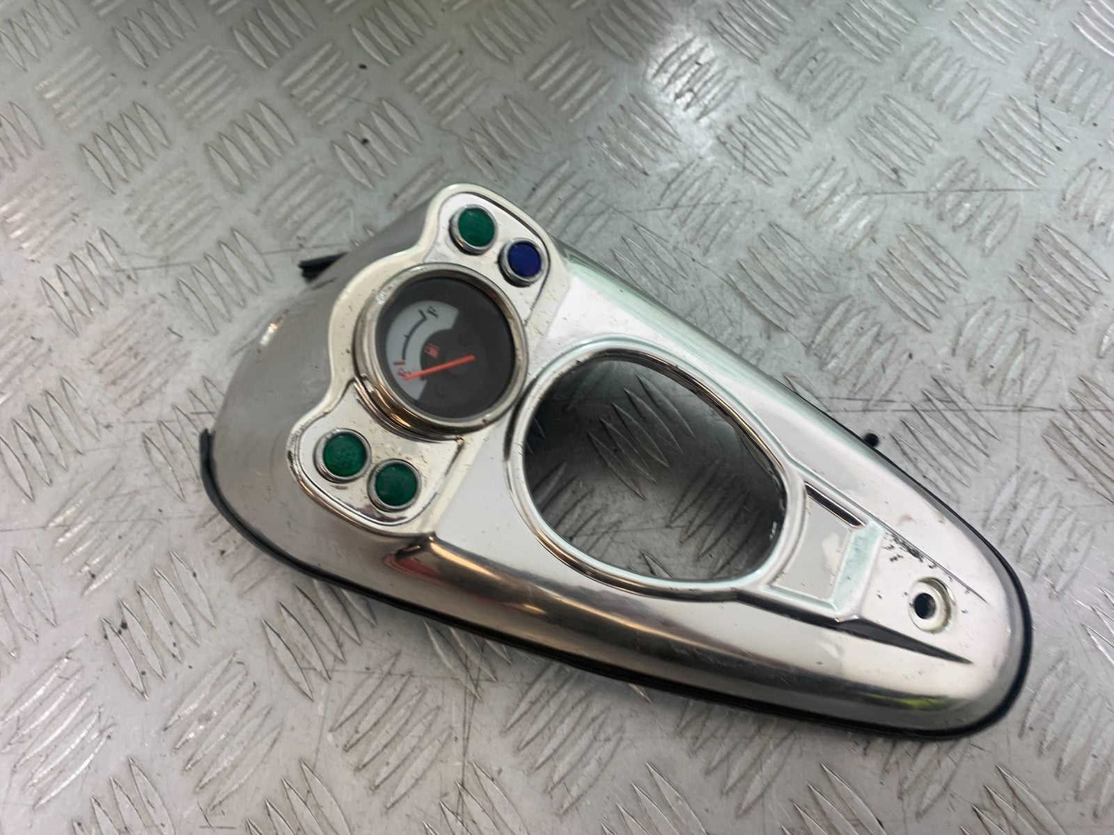 PIONEER NEVADA XF125 CHROME TANK COVER   YEAR 2009 (CMB1214)