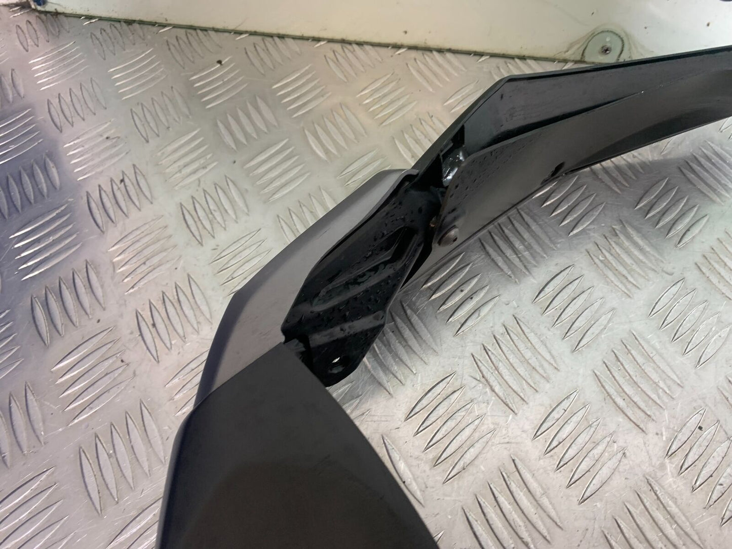 TRIUMPH TIGER 800 FRONT MUDGUARD YEAR 2011-2014 (CMB1113)