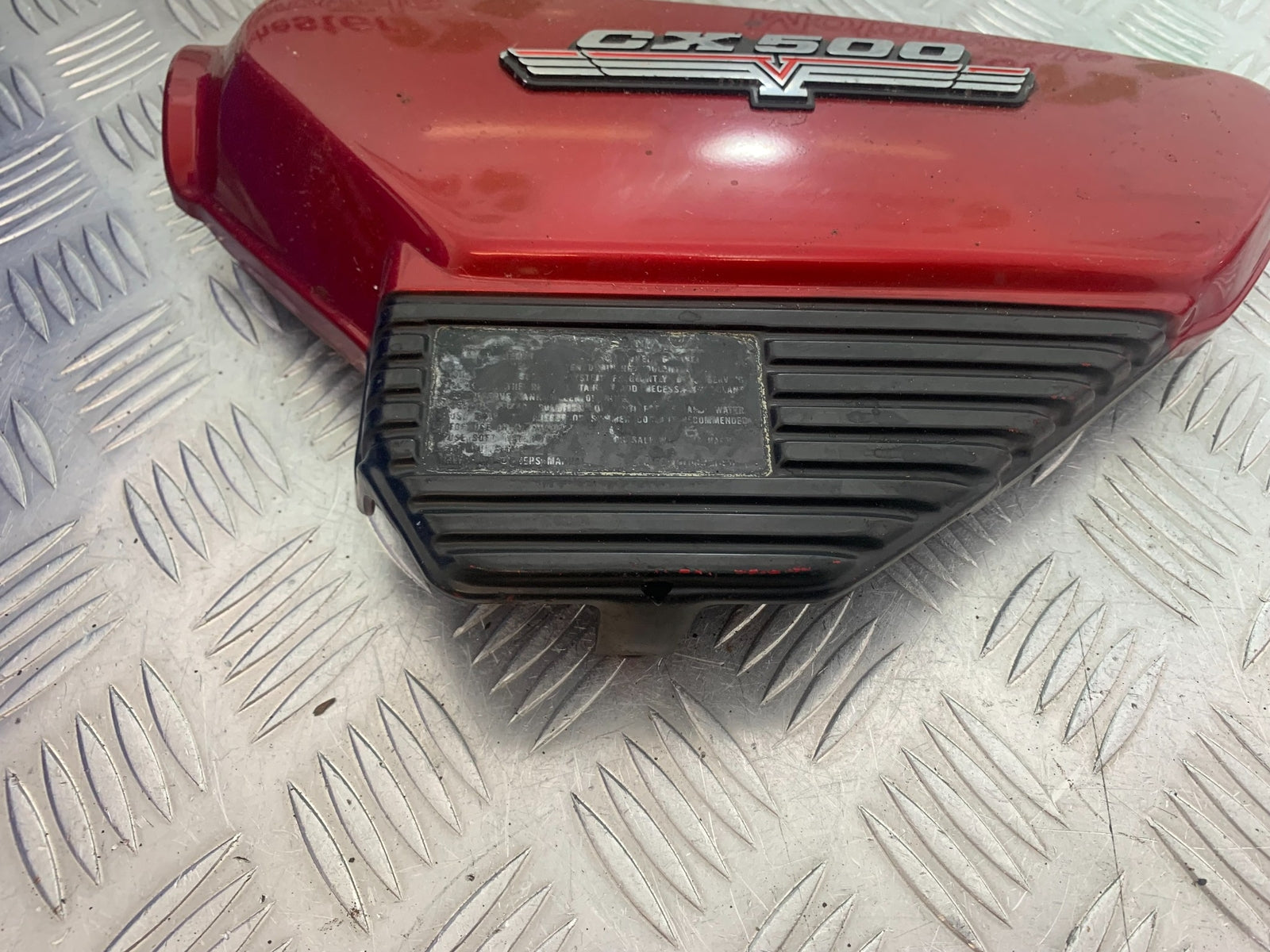 HONDA CX500 CX 500 LEFT SEAT PANEL YEAR 1978 1981 (CMB1137)