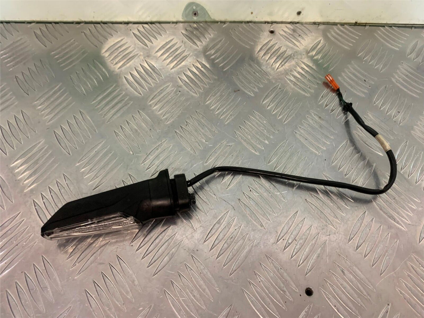 HONDA CRF1000 (DCT) AFRICA TWIN LEFT REAR INDICATOR   YEAR 2019 (STOCK 962)