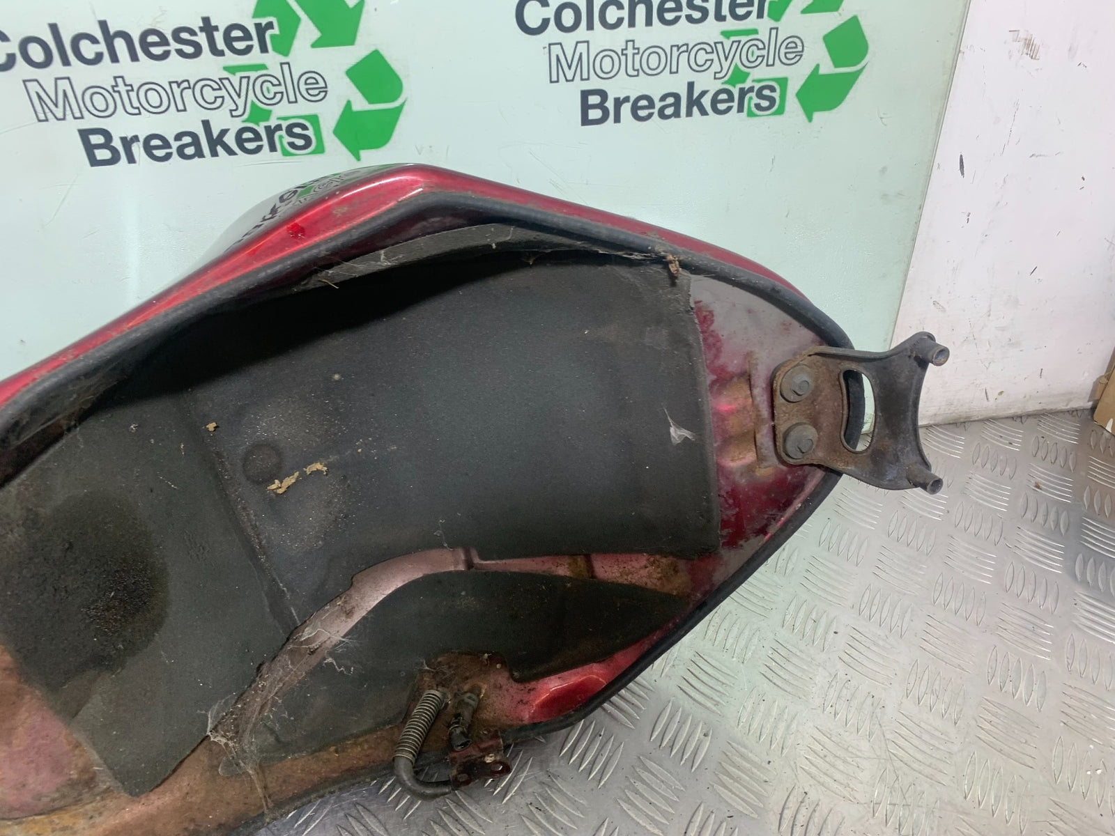 KAWASAKI ZZR1100 D PETROL TANK   YEAR 1993-2001 (CMB1164)